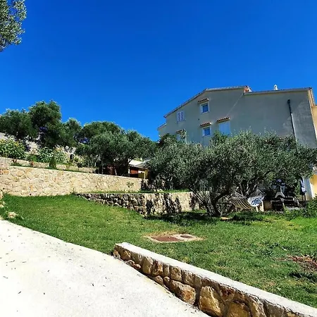 Apartment Maricic *