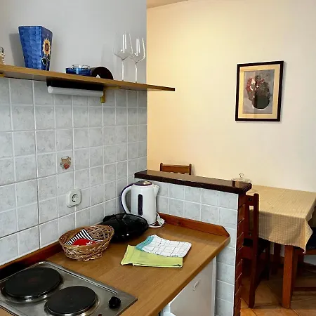 Apartment Maricic Banjol