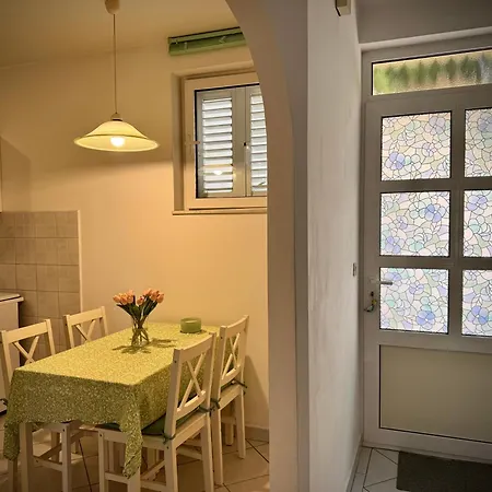 Maricic Apartment